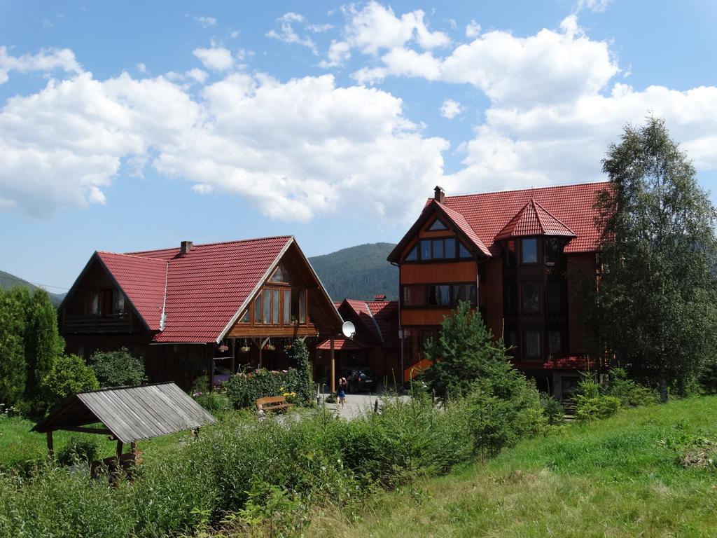 Hotel Gostynniy Dvir Raytshtoky à Vorokhta Extérieur photo