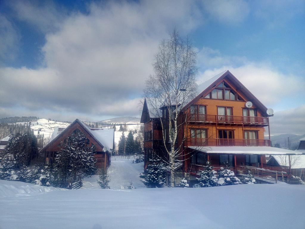 Hotel Gostynniy Dvir Raytshtoky à Vorokhta Extérieur photo